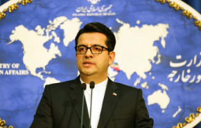 ايران ترد على مزاعم بوريس جونسون  