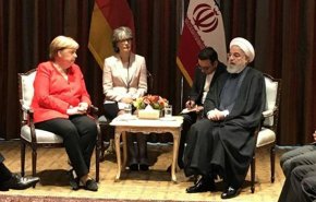 روحاني:اتهام الدول الاوروبية الثلاث لايران لا اساس له