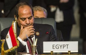 'تويتر' تحذف الوسوم المعارضة للسيسي من الأعلى تداولا!