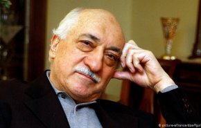 غولن:أردوغان لا يصغي إلى أحد