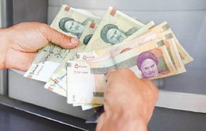 البرلمان الإيراني يقر حذف 4 أصفار من العملة الوطنية