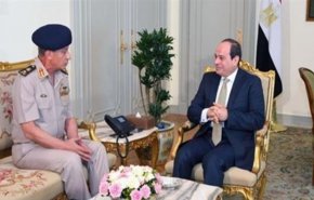 وزير الدفاع المصري يوجه رسالة للسيسي.. اليكم مضمونها !