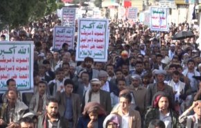 شاهد... تأييد جماهيري يمني للعملية التي شفيت صدورهم
