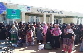 شاهد... أهل السنة في شرق إيران يستضيفون زوار الأربعين الباكستانيين