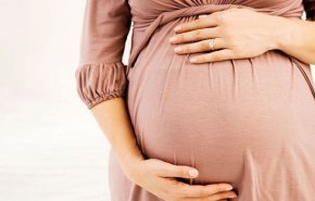 نوم النساء الحوامل على ظهورهن يعادل تدخين 10 سجائر يوميا