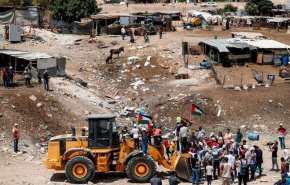 الاحتلال يصادر 900 دونم من اراضي فلسطيني لإقامة مكب للنفايات