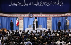 قائد الثورة: لم نتخذ خطى لصنع سلاح نووي رغم قدرتنا على ذلك