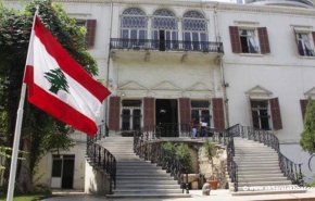 لبنان يدين العملية التركية في سوريا