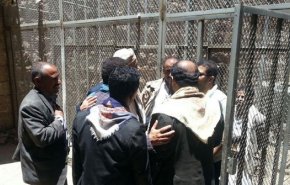  تحرير 5 أسرى يمنيين من قوات الجيش واللجان بعملية تبادل
