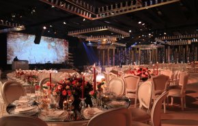 مليونير يحتال على عروس ويحملها تكاليف الزواج الفاخر!