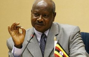 رئيس أوغندا يدعو السودان إلى إتباع منهج جديد خلال مفاوضات السلام
