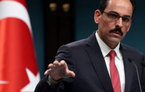 المتحدث باسم أردوغان: وزارة الخارجية تجهز ردا على العقوبات الأمريكية