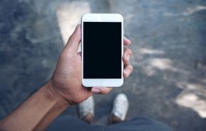 آبل تحذر من تعطل هواتف آيفون القديمة