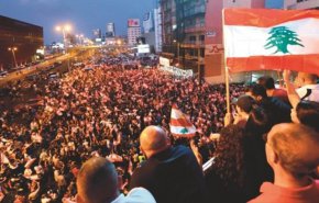 جلسة للحكومة اللبنانية الخميس وعون يطلب فتح الطرق