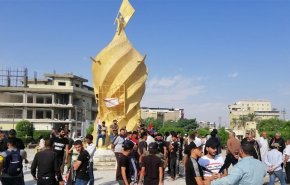 العشرات يتظاهرون في كربلاء المقدسة للمطالبة باصلاحات