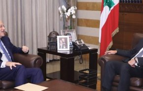 الحريري يستعرض مع ميقاتي مستجدات الأوضاع بلبنان