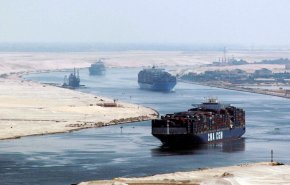 قناة السويس تسجل مستويات عبور تاريخية