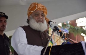 زعيم المعارضة الباكستانية: زمن الحكومة الحالية قد ولى