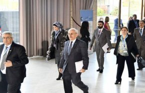 استئناف اجتماعات مناقشة الدستور السوري في جنيف