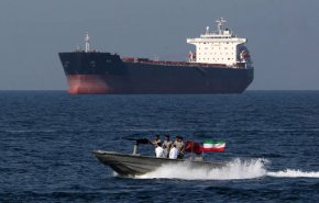 قرار بريطاني جديد حول عبور سفنها في مضيق هرمز