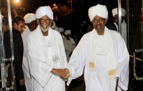 المركزي السوداني يجمد حسابات تابعة لقيادات إخوانية