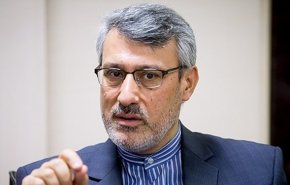 ينبغي أن ننسحب من معاهدة 