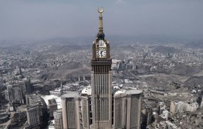 إغلاق 'مبنى عمارة الحرمين الشريفين' أمام الزوار.. ماذا رصدت الكاميرات؟