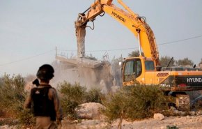 كيان الإحتلال ينفذ عمليات هدم واعتقال في الضفة والقدس 