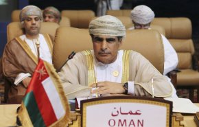 وزير الطاقة العماني يدعو دولا عربية للحوار مع ايران