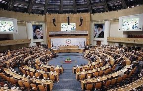 روحاني: امريكا لم تكن صديقة العالم الاسلامي ولن تكون 