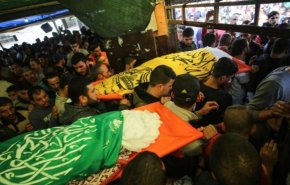 غزة تشيع شهداء العدوان الأخير بينهم نساء و أطفال