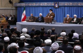 آية الله خامنئي:موقف ايران من قضية فلسطين حاسم ومبدئي