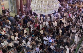المرجعية في العراق تحذر من التدخلات الخارجية وتدعو للاستجابة للمطالب