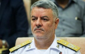 ماذا قال قائد بحرية ايران عن تجارب المناورات ببحر عمان
