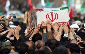 تشييع مهيب في طهران لشهداء قوات التعبئة بأحداث الشغب
