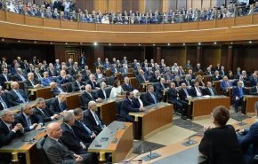 لبنان..ماذا بعد تعطيل عمل المؤسسات؟!