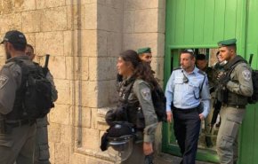 الاحتلال يغلق 3 مؤسسات فلسطينية بالقدس المحتلة