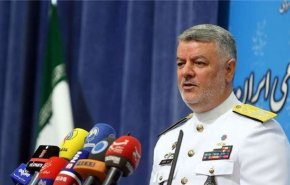 ايران تزود سفنها الحربية بقاذفات اطلاق عمودي للصواريخ