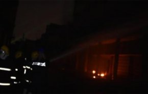 أضرار مادية اثر اندلاع حريق بمبنى في شارع الرشيد وسط بغداد