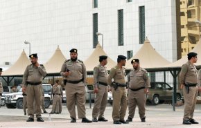 الرياض تفرج عن 3 كتّاب دون الكشف عن مصير آخرين  