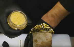 ما رأيك لو تذوقت يوما 'شاورما' بالذهب؟