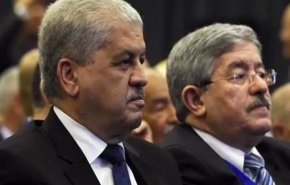 النيابة الجزائرية تطالب بعقوبات قاسية ضد رموز بالنظام السابق
