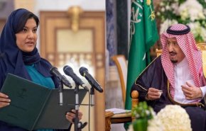 للتخفيف من المذبحة.. سفيرة السعودية تزور قاعدة فلوريدا