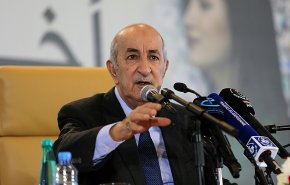 تبون بصدد إجراء تغييرات دستورية واخضاعها لاستفتاء شعبي