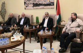 وفد حماس برئاسة هنية يصل قطر