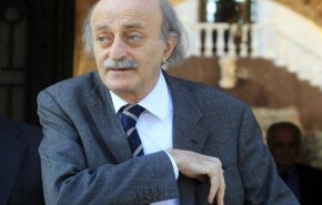 جنبلاط: هندسة جهنمية لتهريب الفاخوري وتخريب 'ثورة لبنان'
