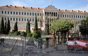 بالفيديو: ماذا يجري في لبنان هذه الايام 