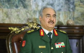 حفتر يلتقي وزير الخارجية الإيطالي في بنغازي