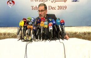 شمخاني: أمريكا تمارس اليوم الإرهاب الإقتصادي + فيديو