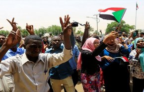  مسيرات حاشدة في السودان احتفالا بمرور عام على الثورة 